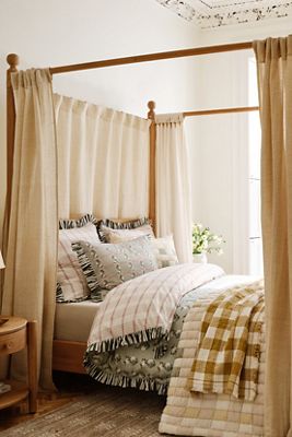 Roma Oak Canopy Bed