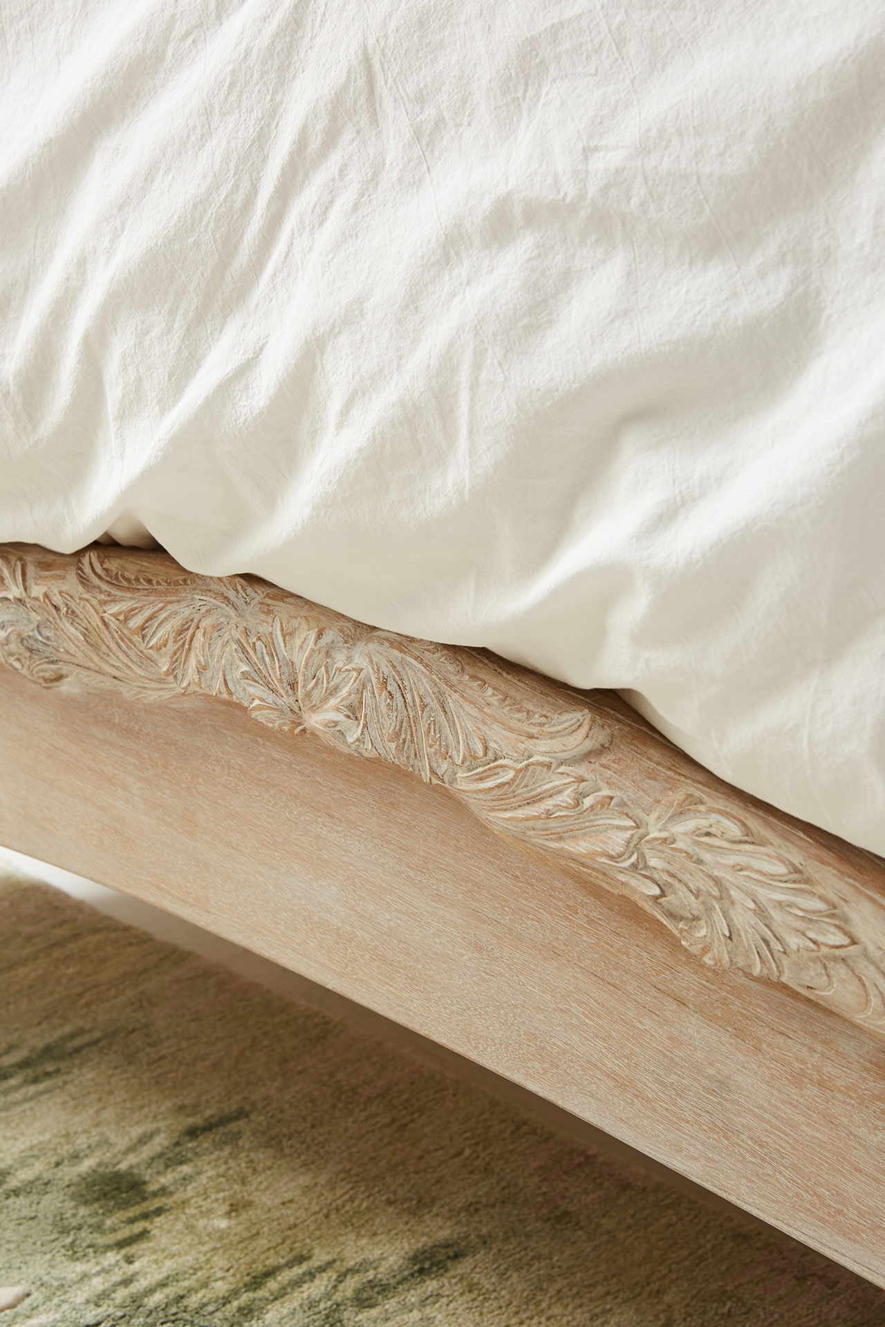 Handcarved menagerie bed discount