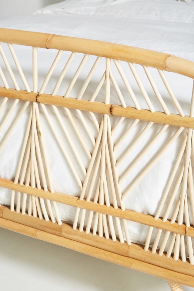 Justina Blakeney Ara Bed #5