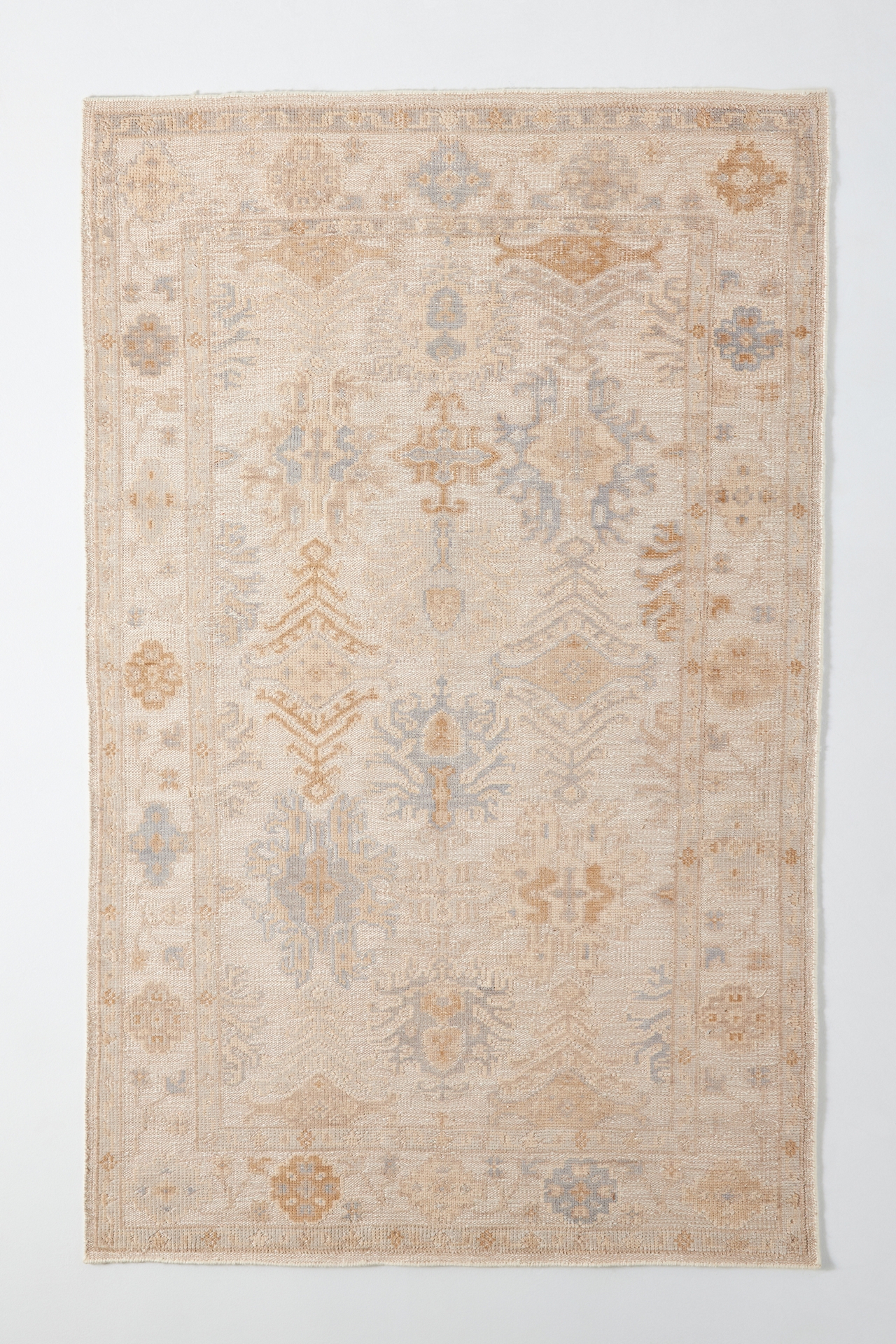 Hand-Knotted Tierney Rug