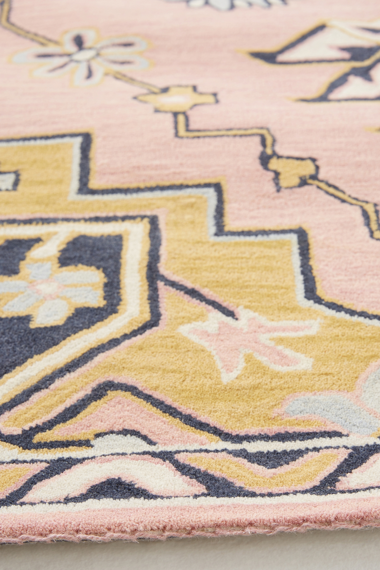 Caro Wool Tufted Rug