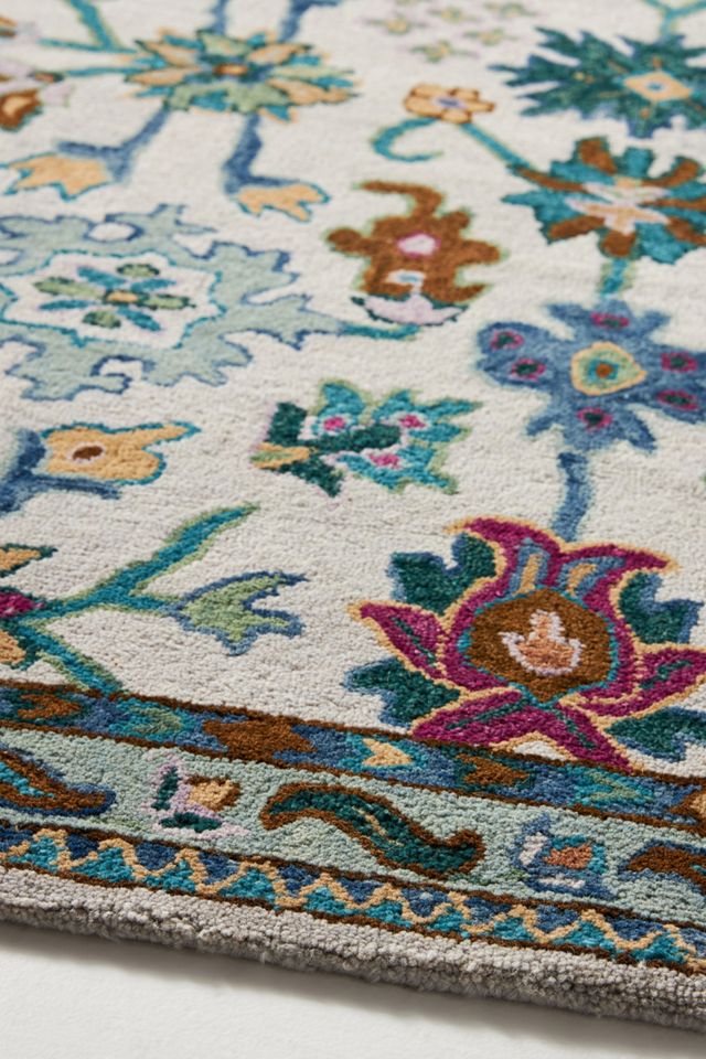 Tufted Suza Floral Rug #1
