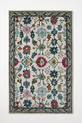 Tufted Suza Floral Rug