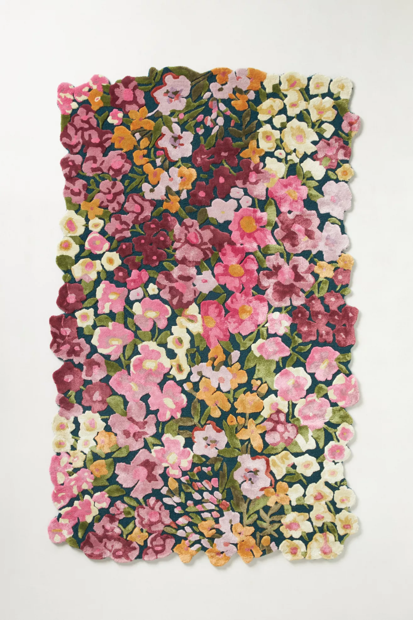 Cassia Wool Blend Floral Tufted Rug | Anthropologie