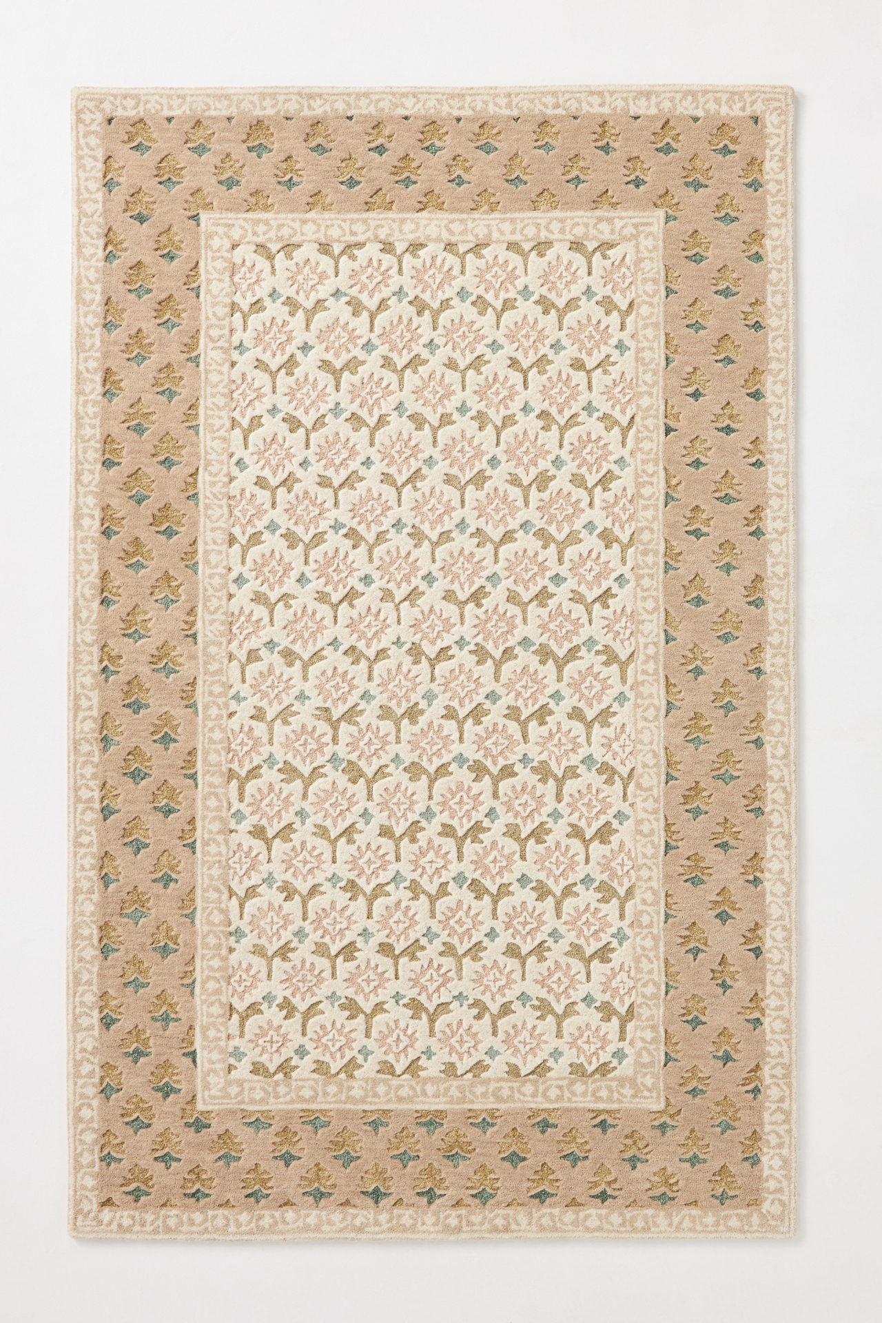 Tufted Lirra Rug