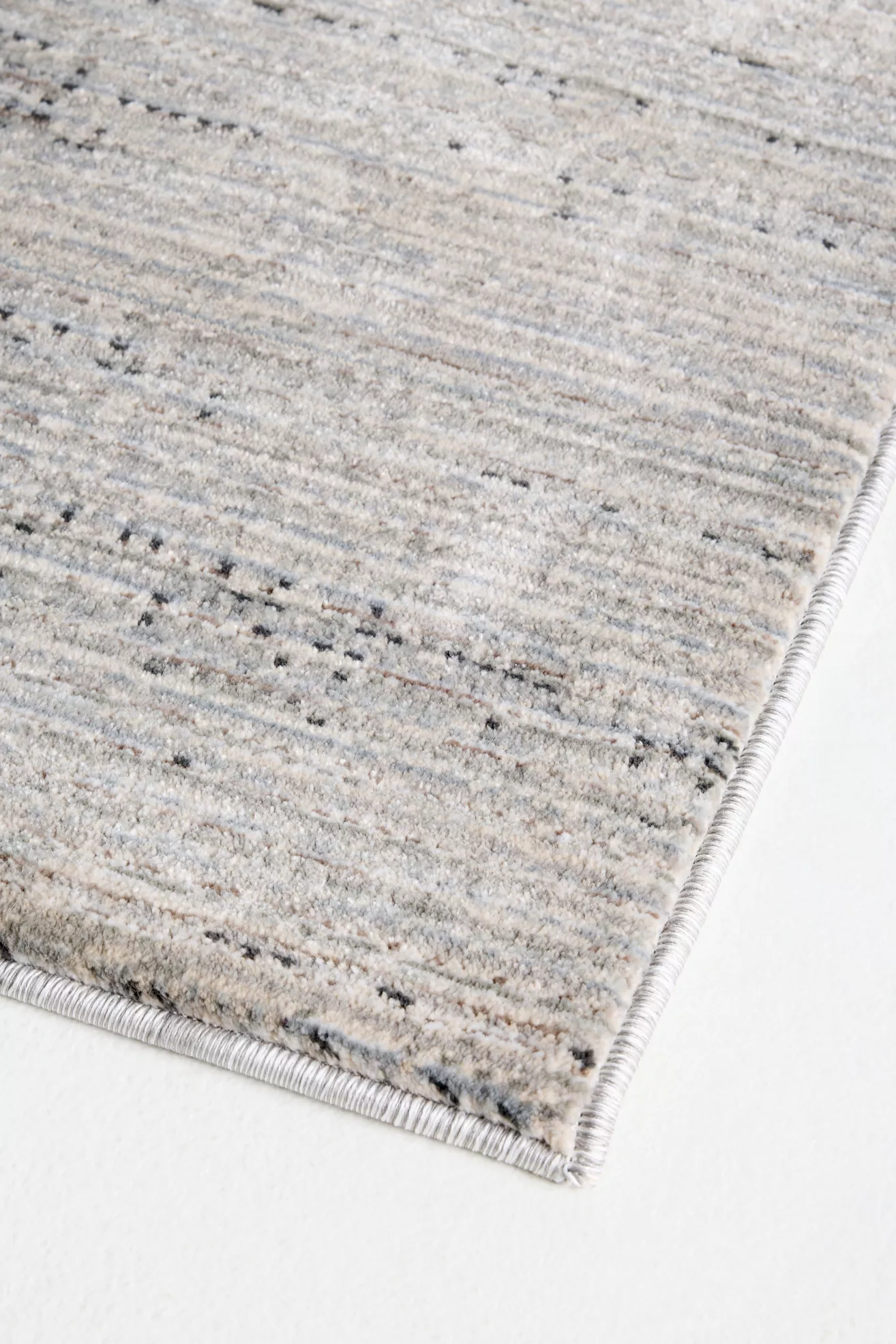 Deja Easy Care Rug - thumbnail 2