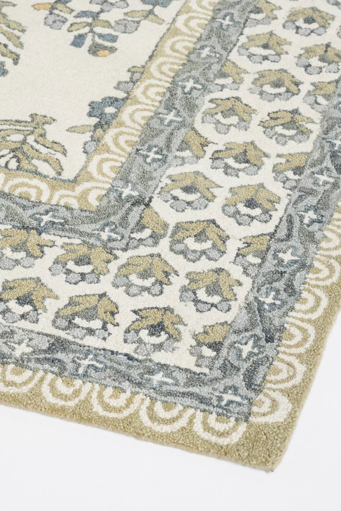 Cotswold Hand Tufted 100% Wool Rug - thumbnail 10