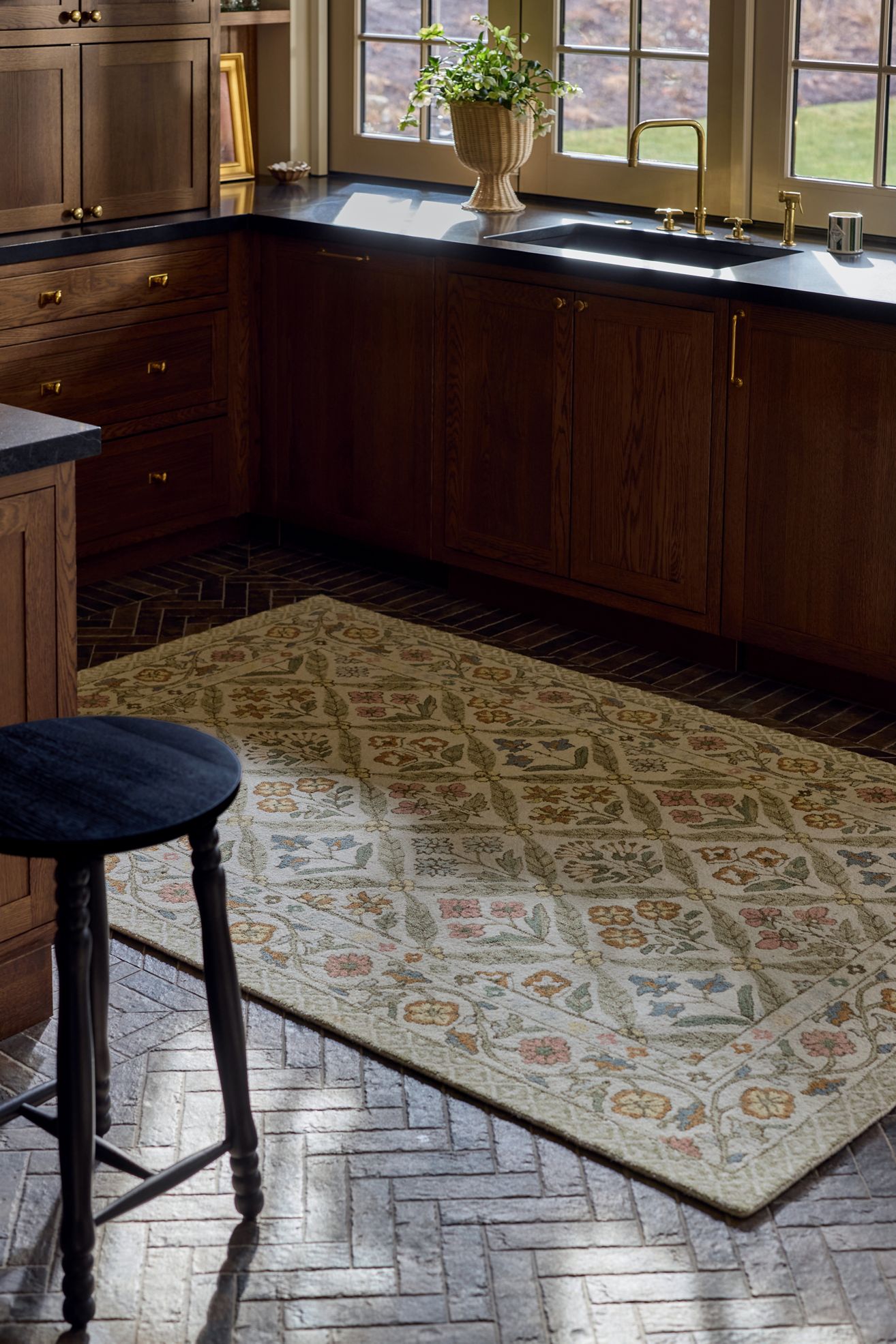 Cotswold Hand Tufted 100% Wool Rug - Green Pattern, 2'6" X 8'