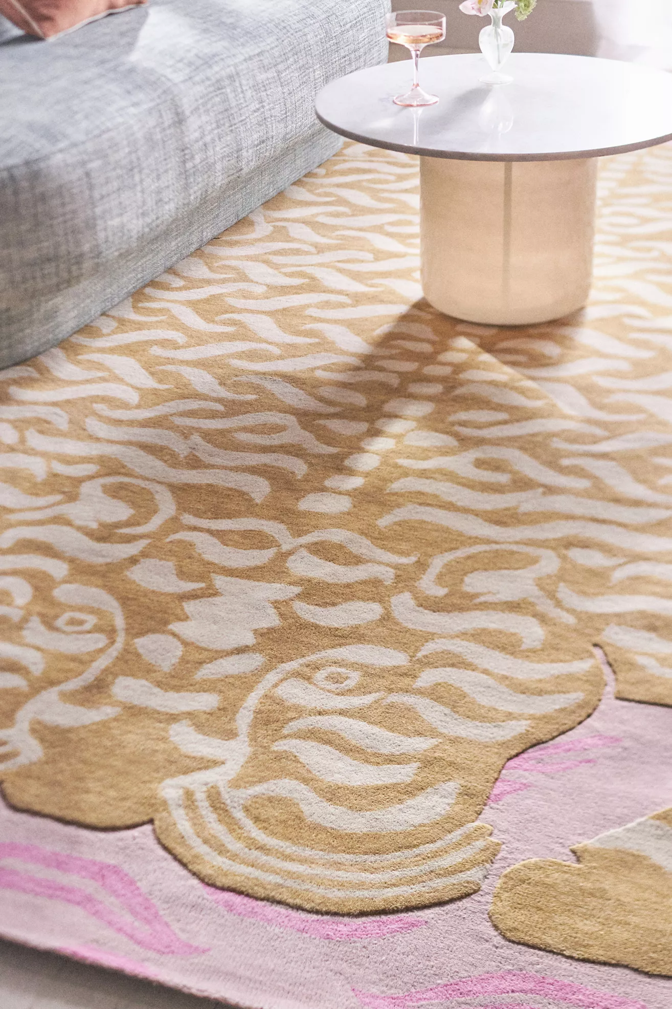 Hand Tufted 100% Wool Tiger Rug - thumbnail 7