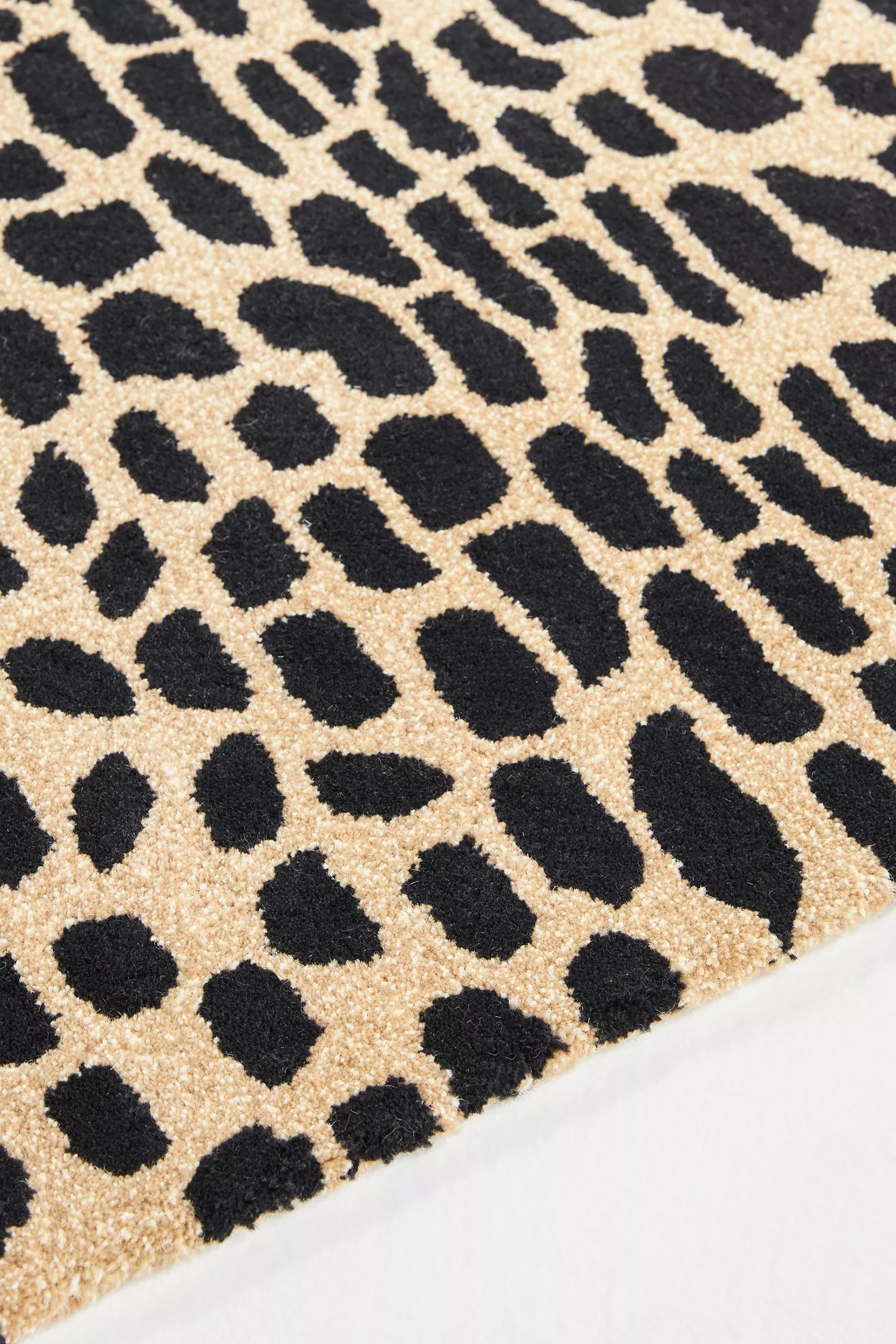 Hand Tufted 100% Wool Woodland Rug - thumbnail 3