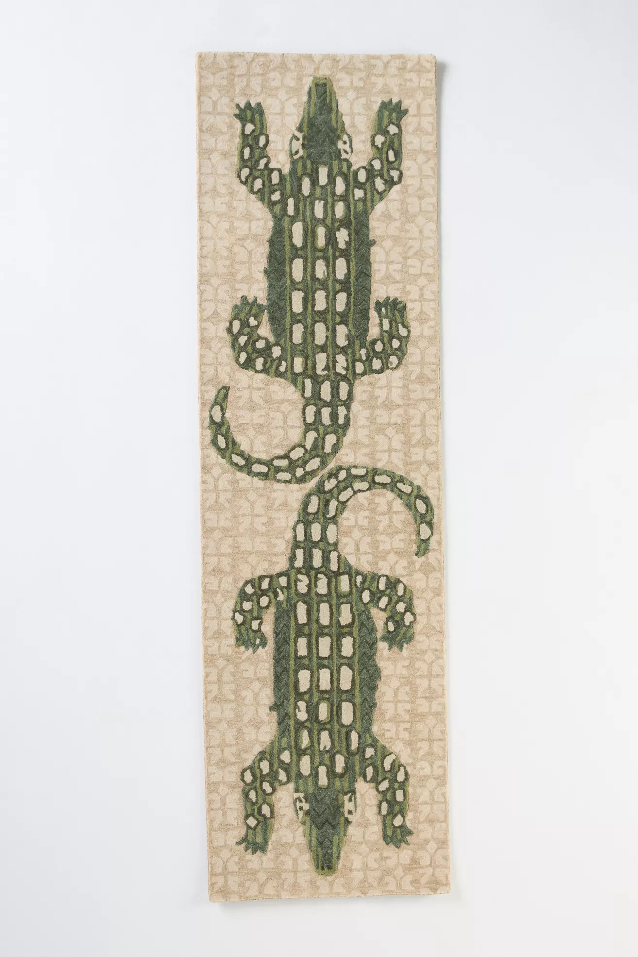 Hand Tufted 100% Wool Alligator Rug - thumbnail 5