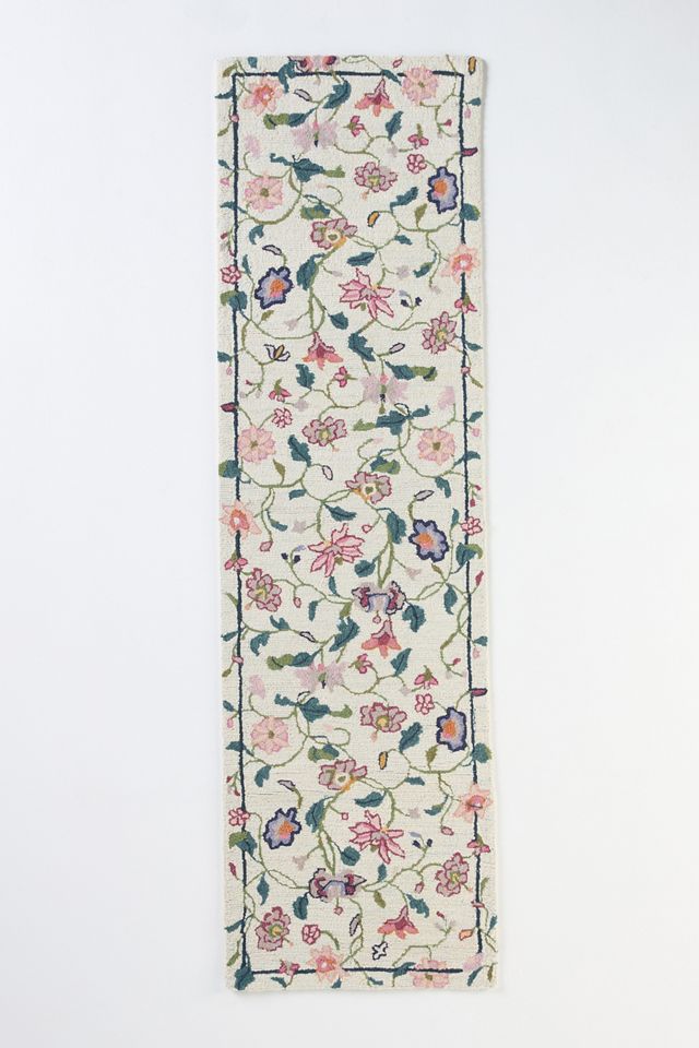 Tufted Hattie Floral Wool Rug