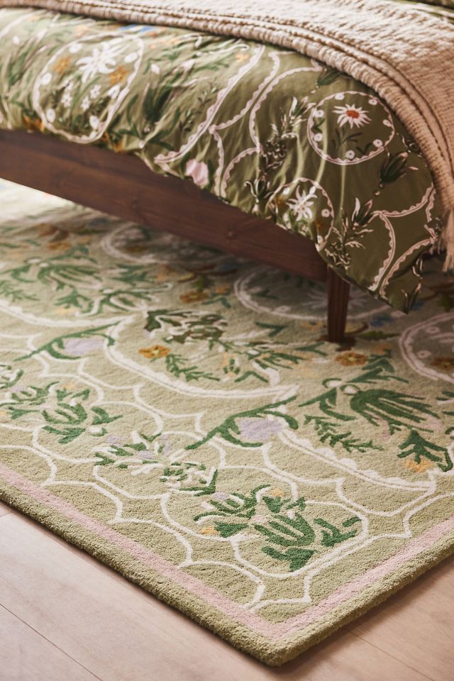MINDTHEGAP Edelweiss Wool Hand-Tufted Floral Printed Rug #1
