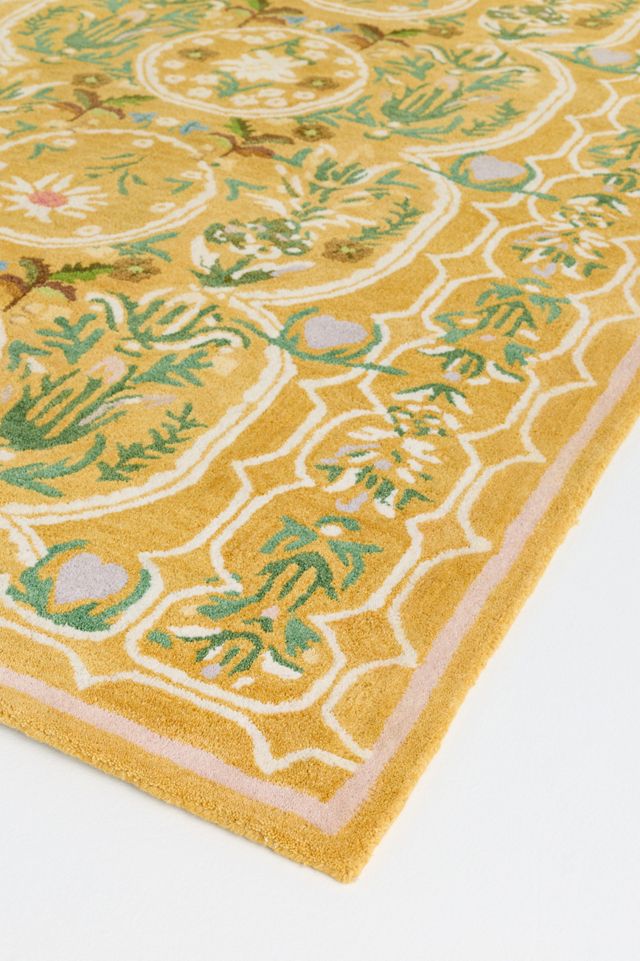 MINDTHEGAP Edelweiss Hand Tufted 100% Wool Floral Rug #1
