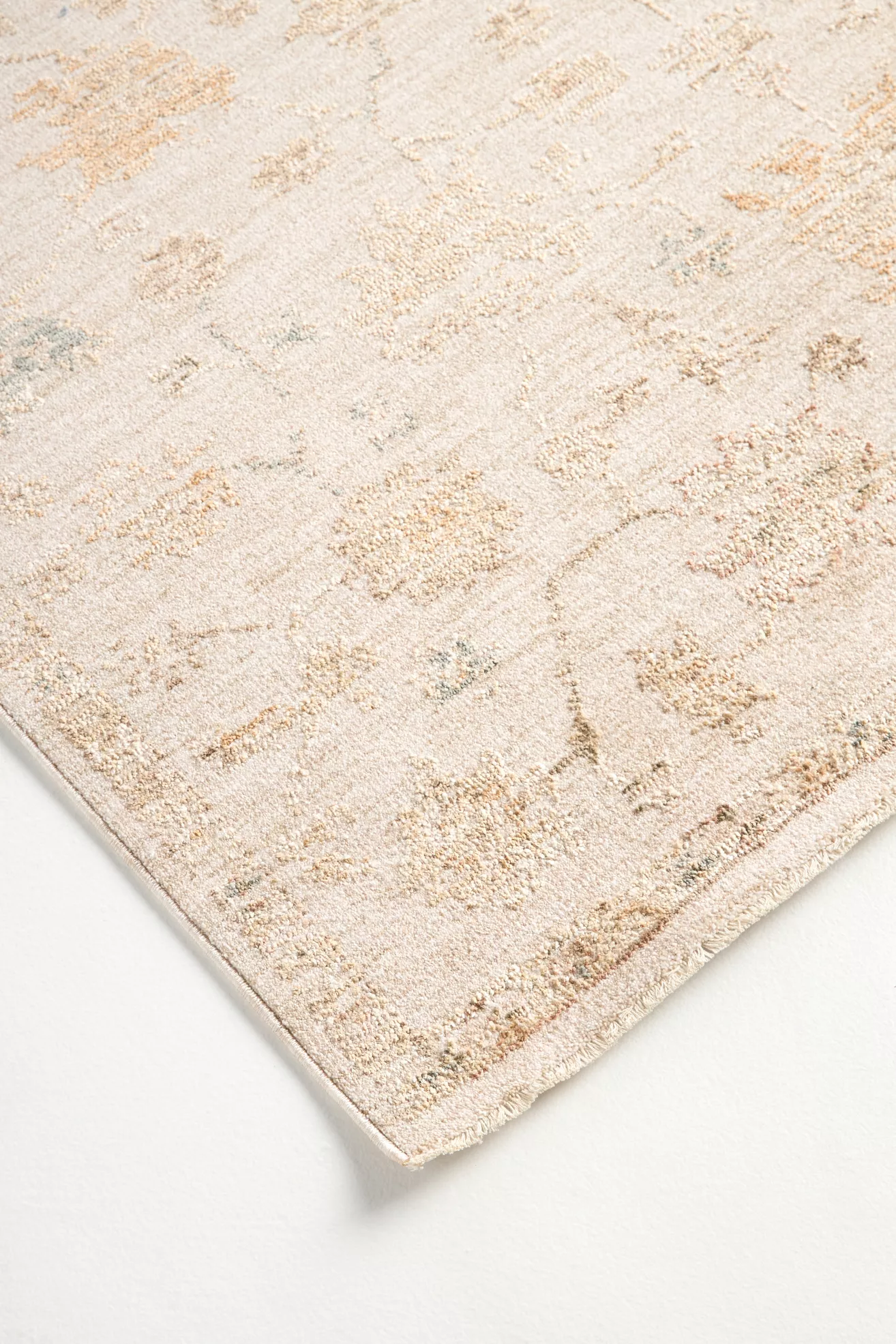 Willa Easy Care Persian Rug - thumbnail 8