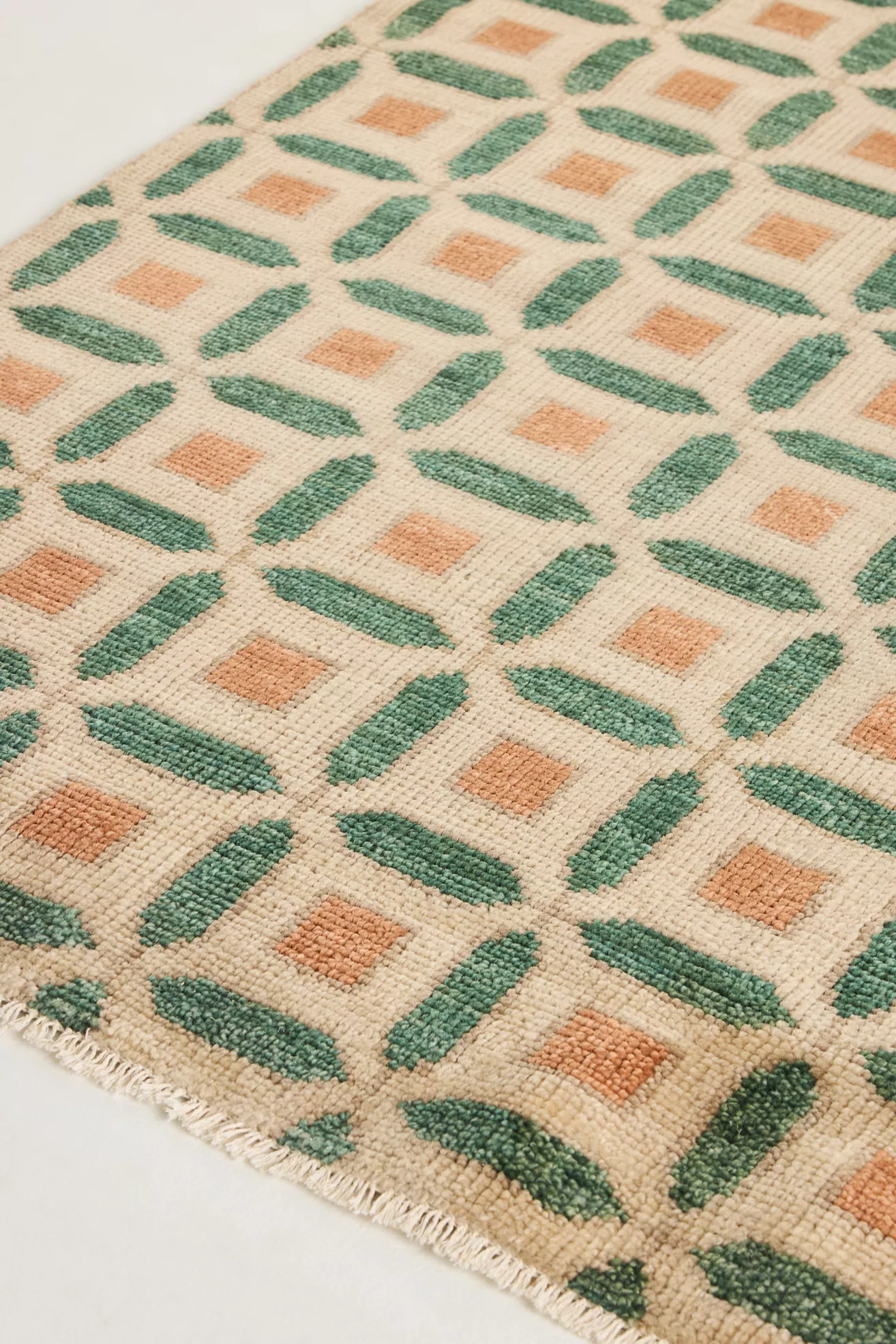Hand-Knotted Geometric Wool Rug - thumbnail 4