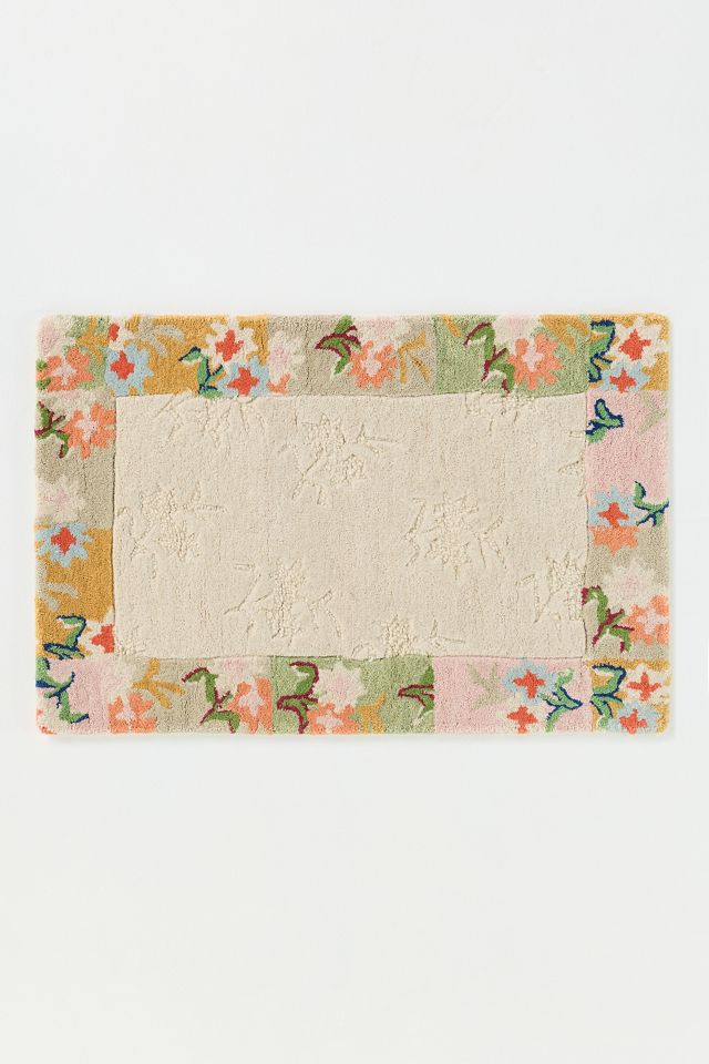 Mille Tufted Wool Floral Border Rug #3