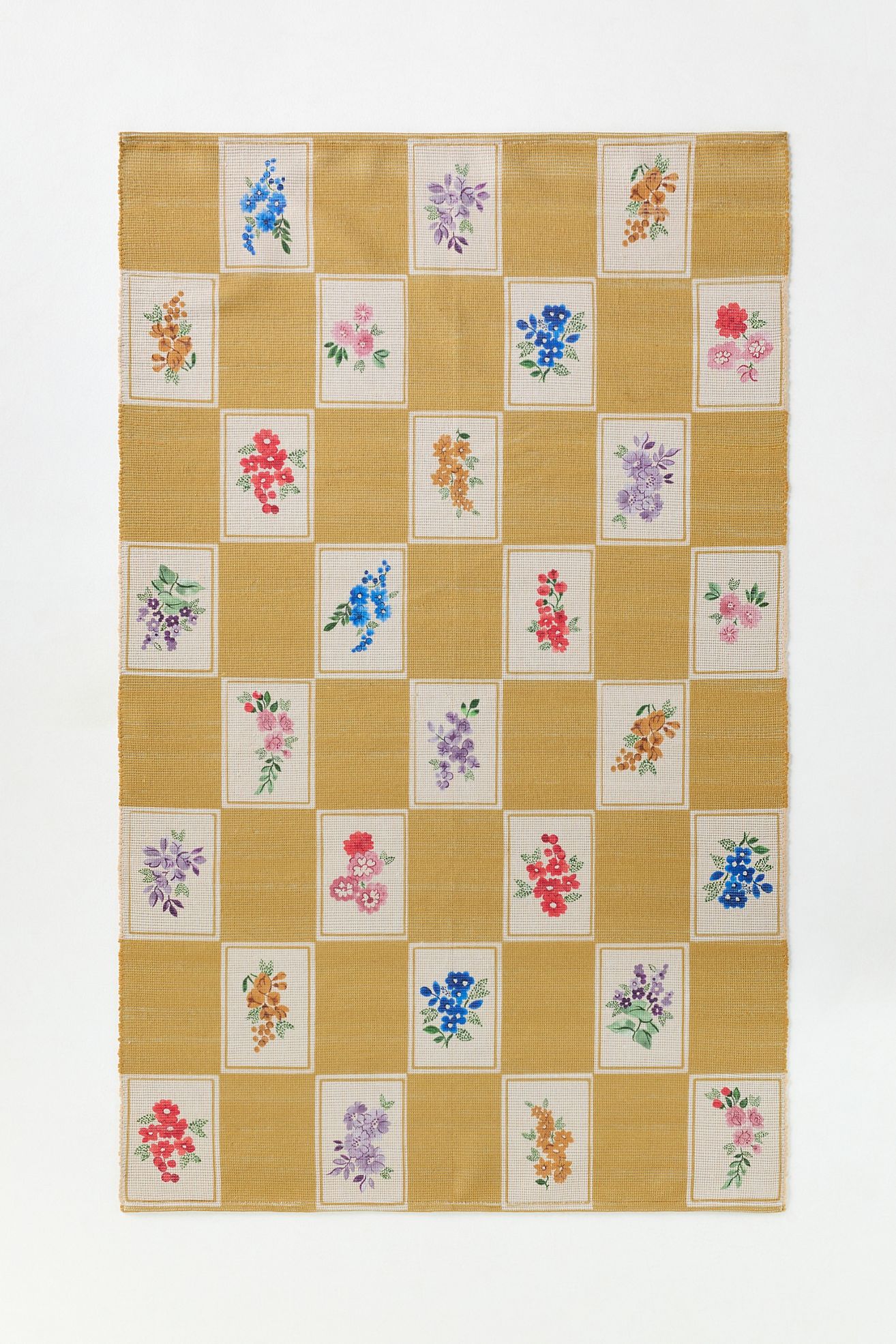 Aurora Flatwoven Indoor/Outdoor Floral Checkered Rug - Ochre, 3’ X 5’