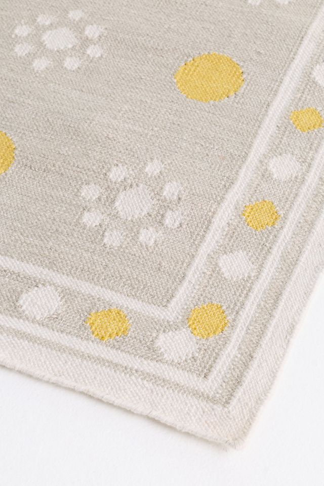 Polka Dot Indoor/Outdoor Flatwoven Rug #1