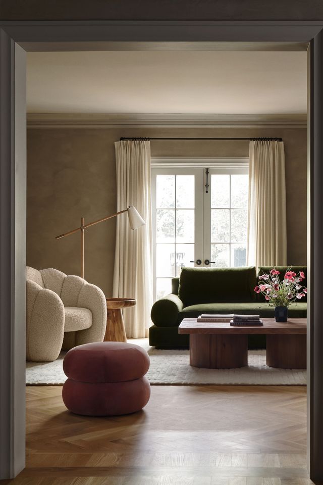 Hand-Tufted Jensen Rug #3