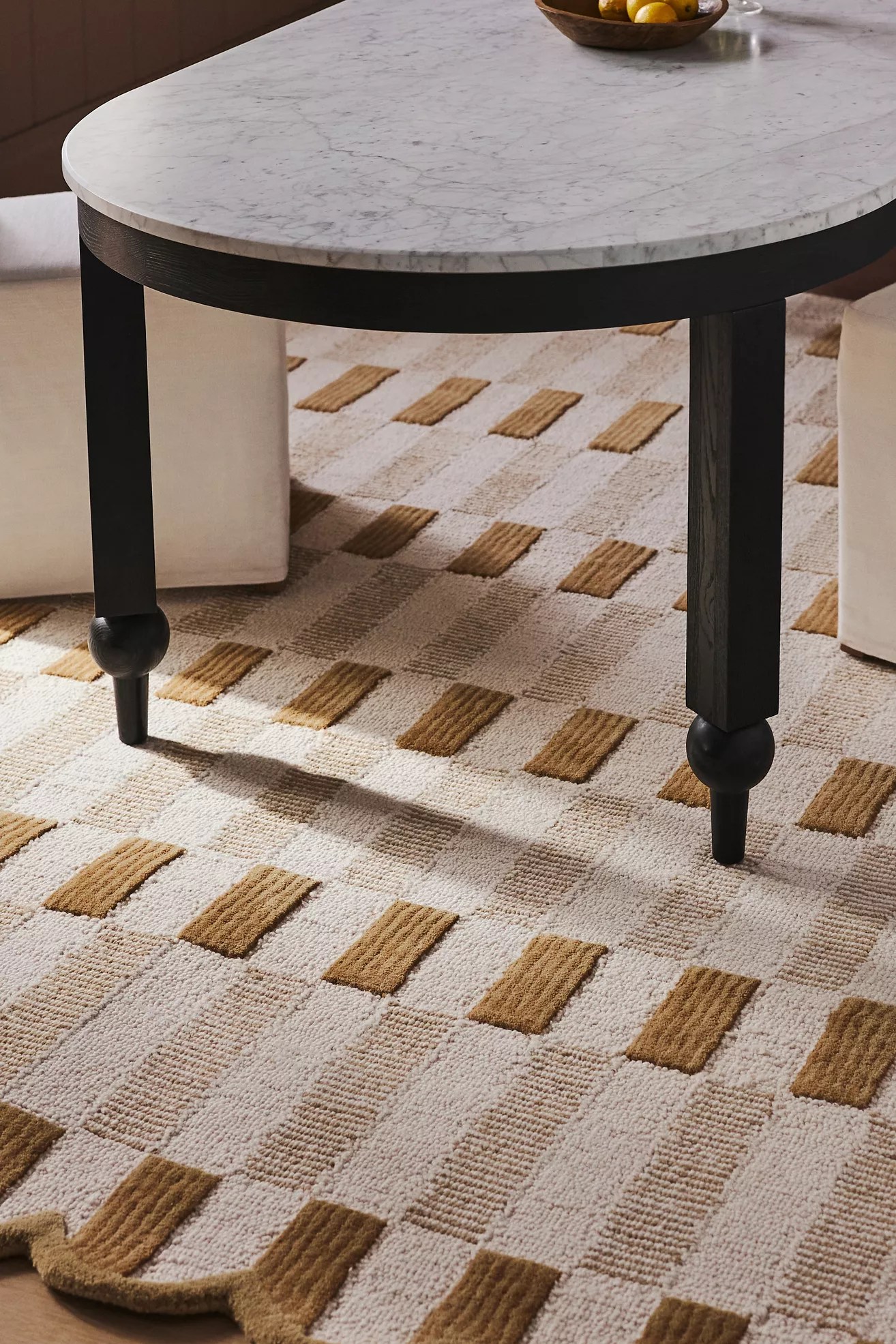 Matilda Goad Wool Tufted Scalloped Rug | AnthroHome