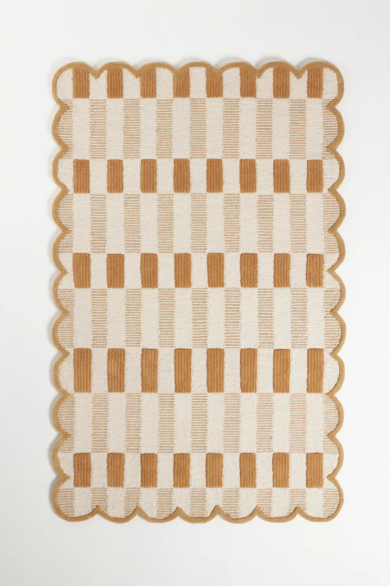 Matilda Goad Wool Tufted Scalloped Rug | AnthroHome