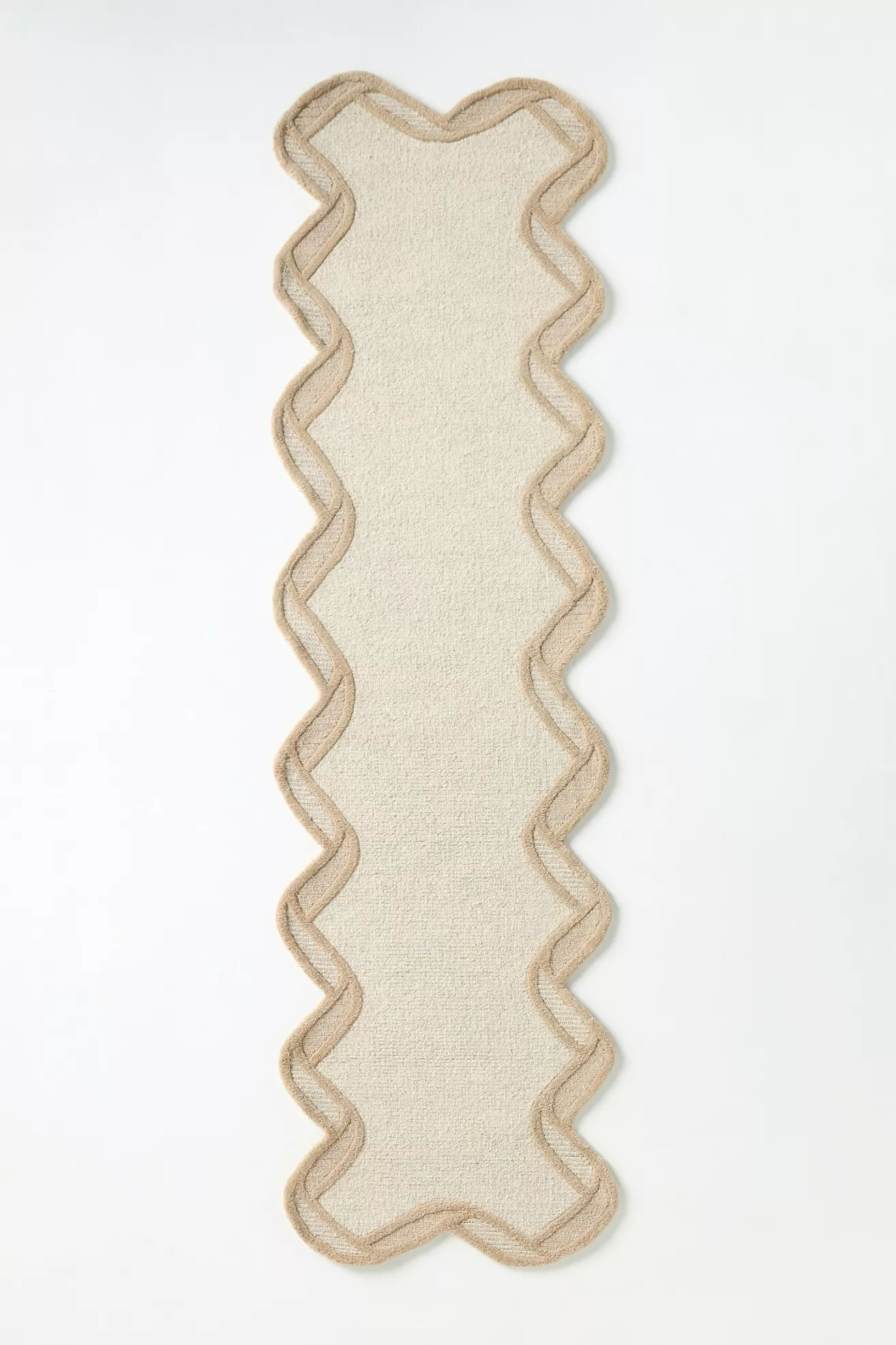 Hand Tufted 100% Wool Scalloped Border Rug - thumbnail 4