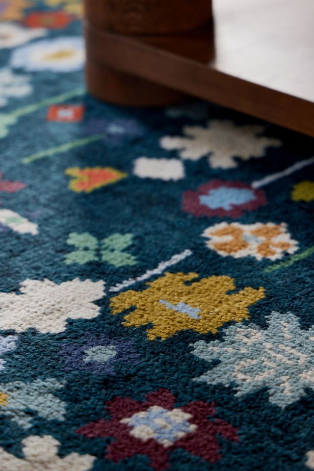 Kalina Hand-Knotted Wool Abstract Floral Rug | Anthropologie UK