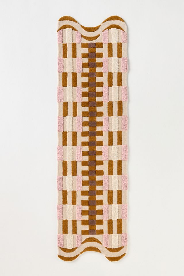 Tufted Wool Geometric Scalloped Rug