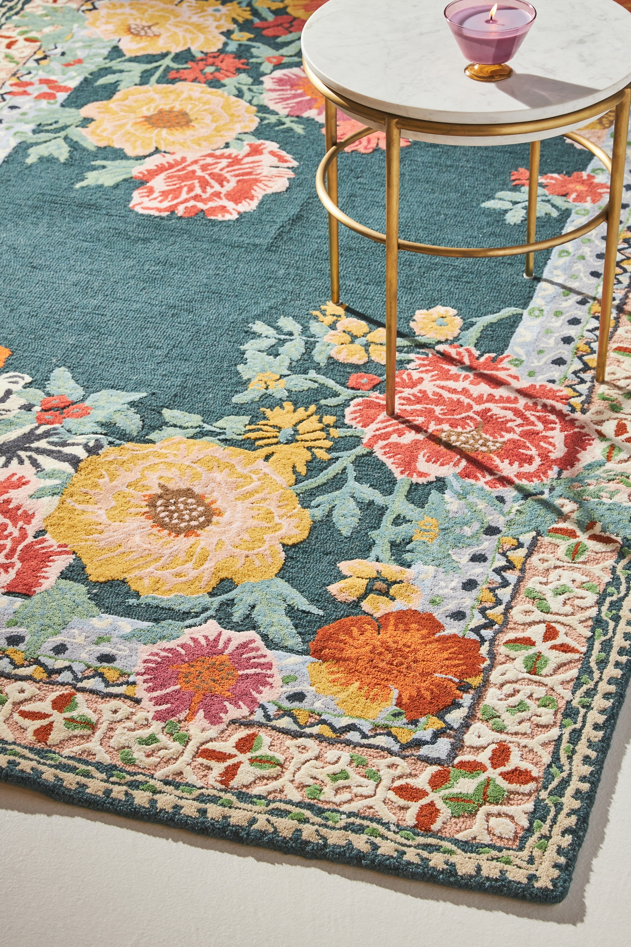 Hand-Tufted Gitta Rug