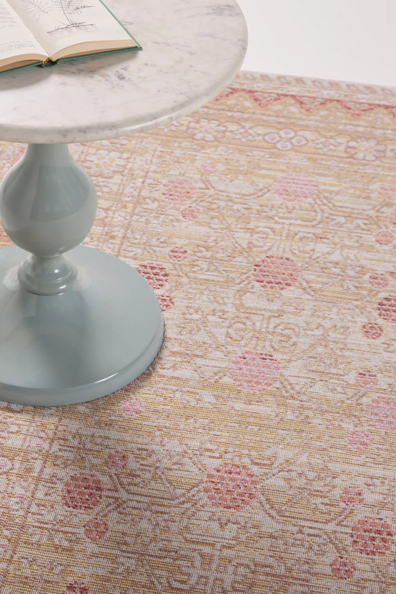 Woven Isabella Rug - thumbnail 2