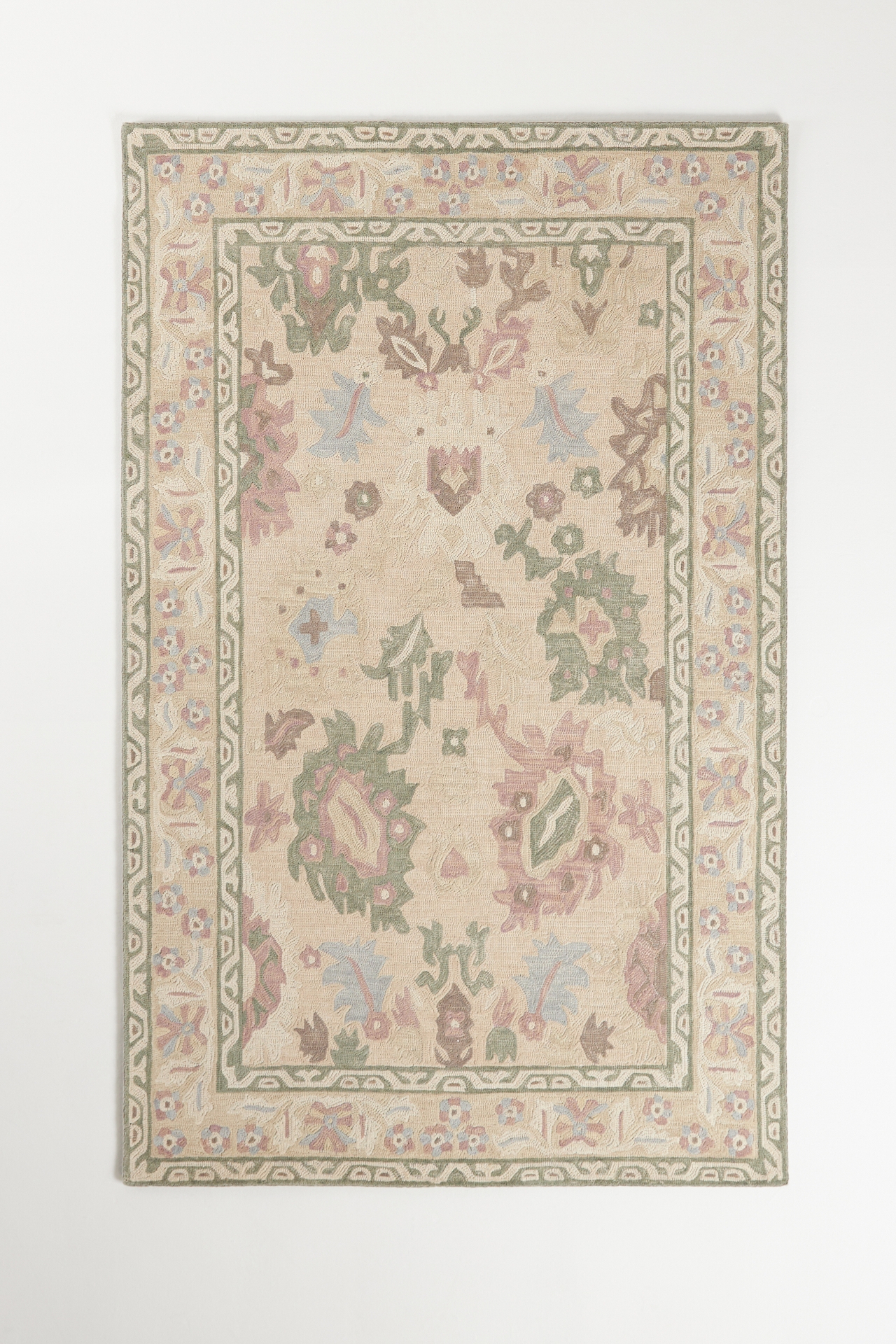 Hand-Tufted Akshara Rug