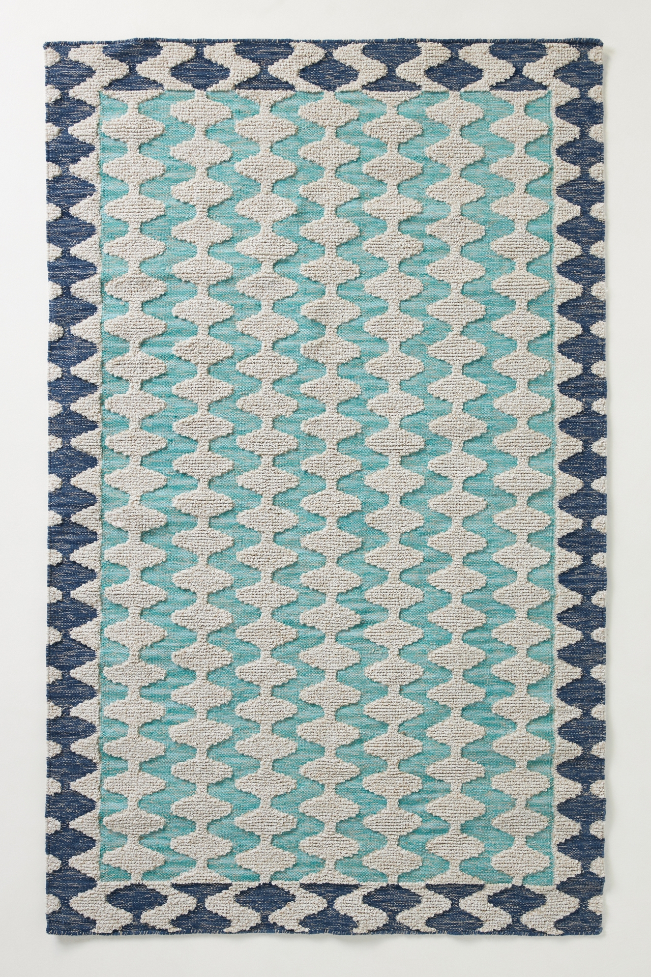 Handwoven Akna Indoor/Outdoor Rug