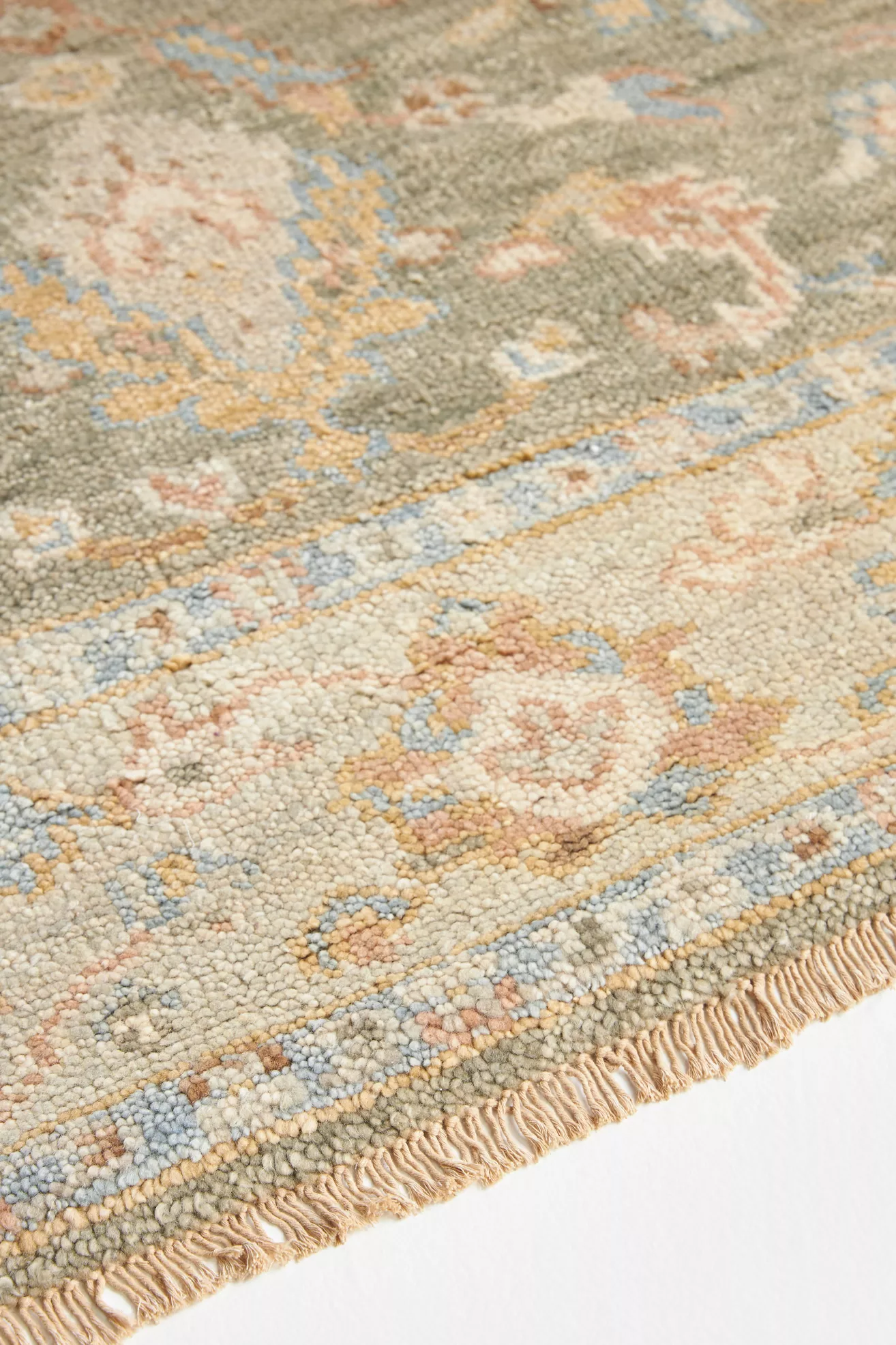 Hand-Knotted Biscayne Rug - thumbnail 3