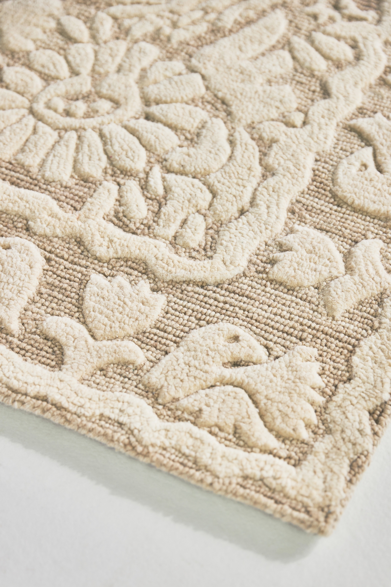 Hand-Tufted Paloma Rug