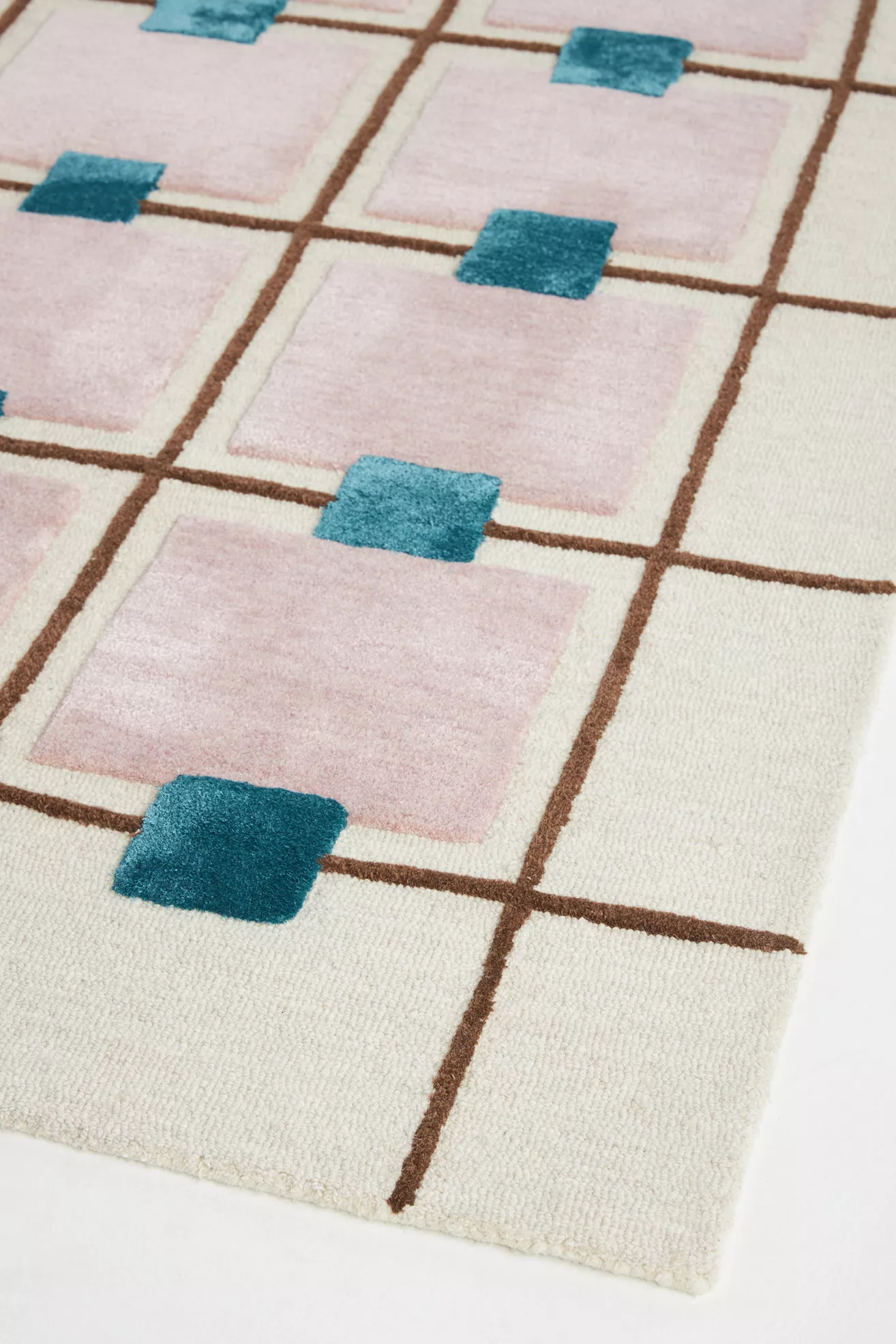 Greer Hand Tufted Wool Blend Rug - thumbnail 8