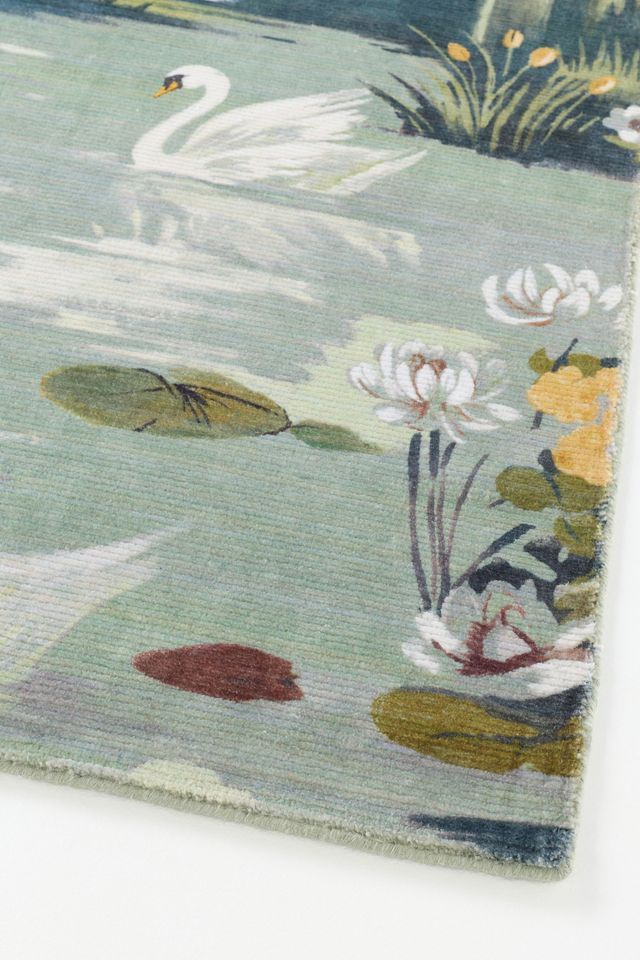 Easy Care Printed Swan Rug #1