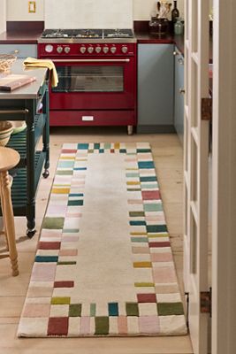 Hand Tufted 100% Wool Geometric Border Rug