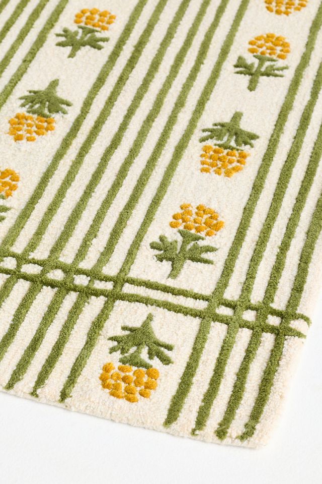 Hand Tufted and Hooked 100% Wool Floral Rug #2