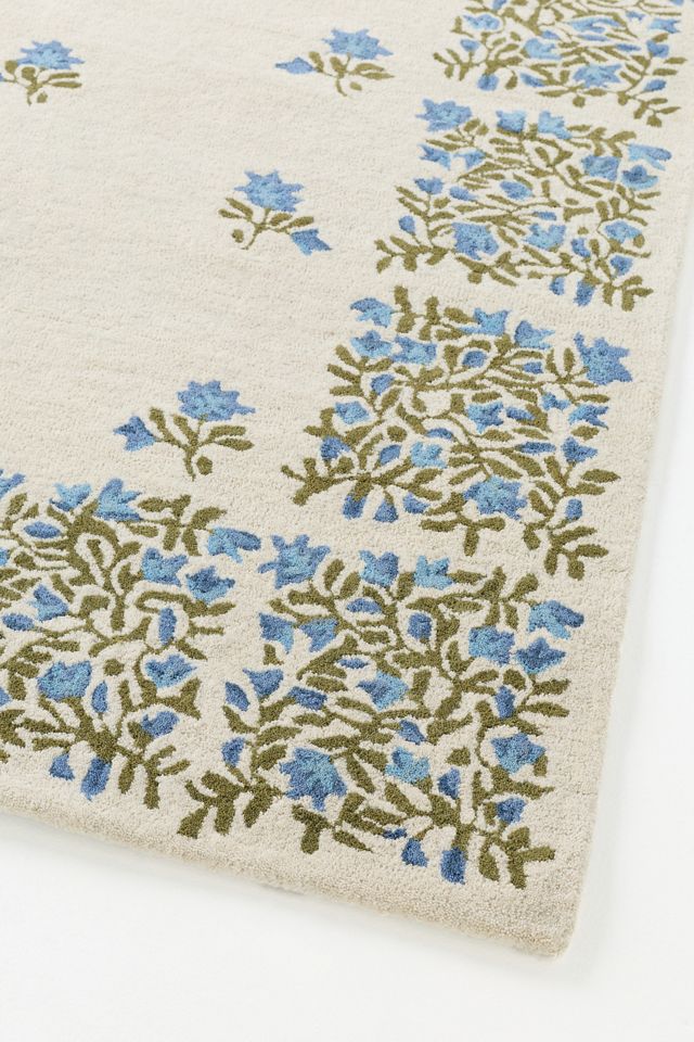 Oliver Tufted Wool Floral Border Rug #1