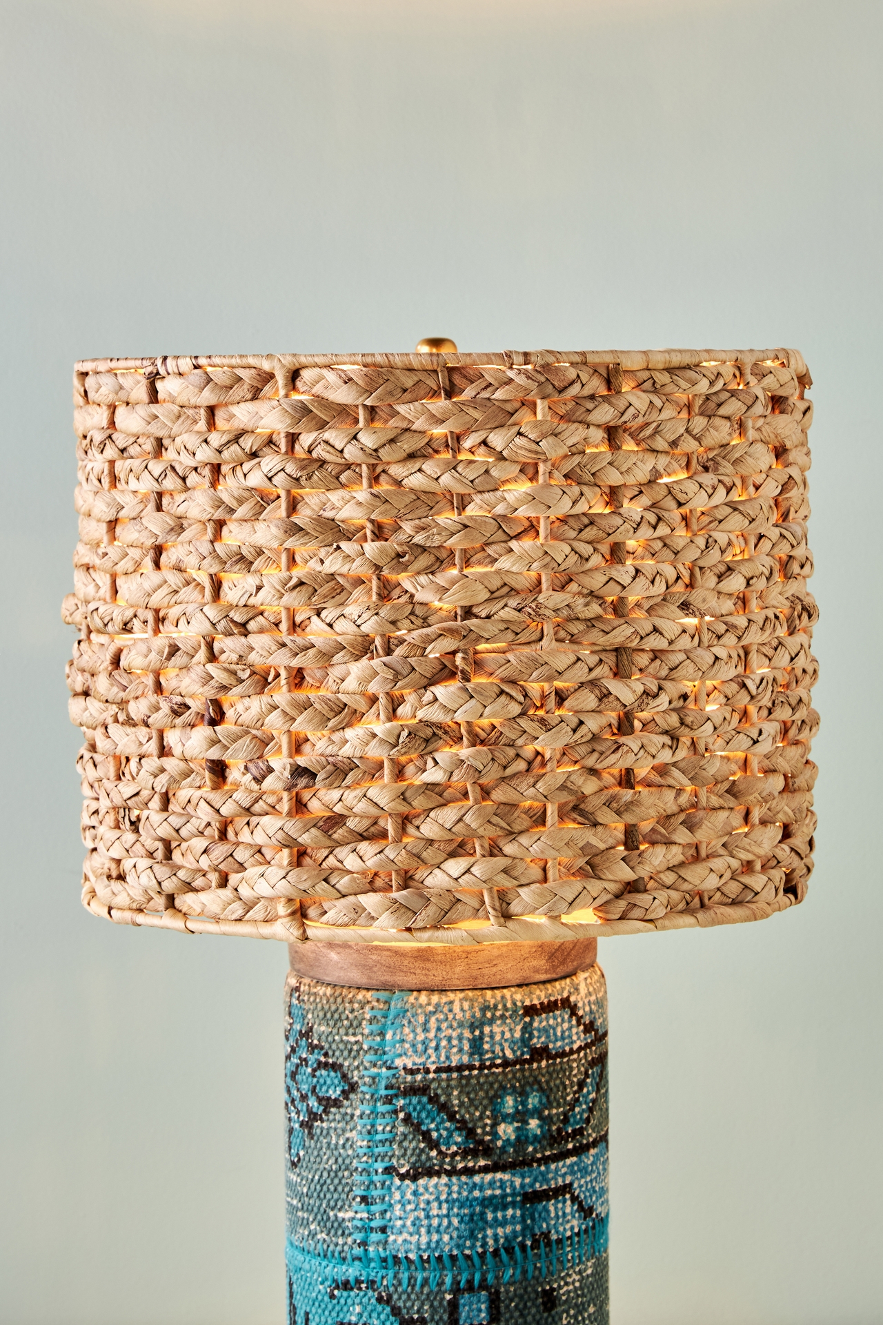 Braided Water Hyacinth Lamp Shade