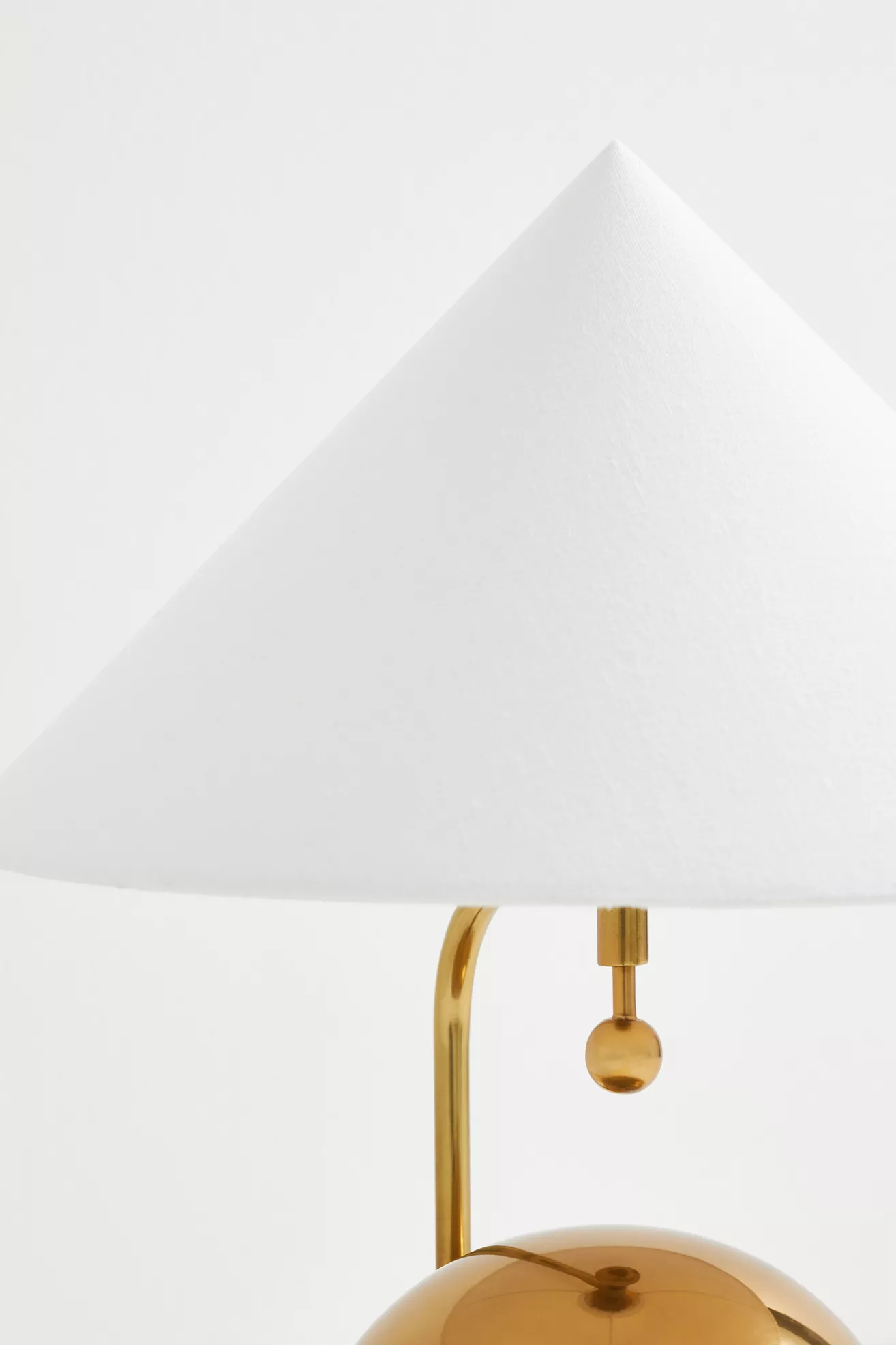 Edie Pivoting Metal Table Lamp | Modern Elegance