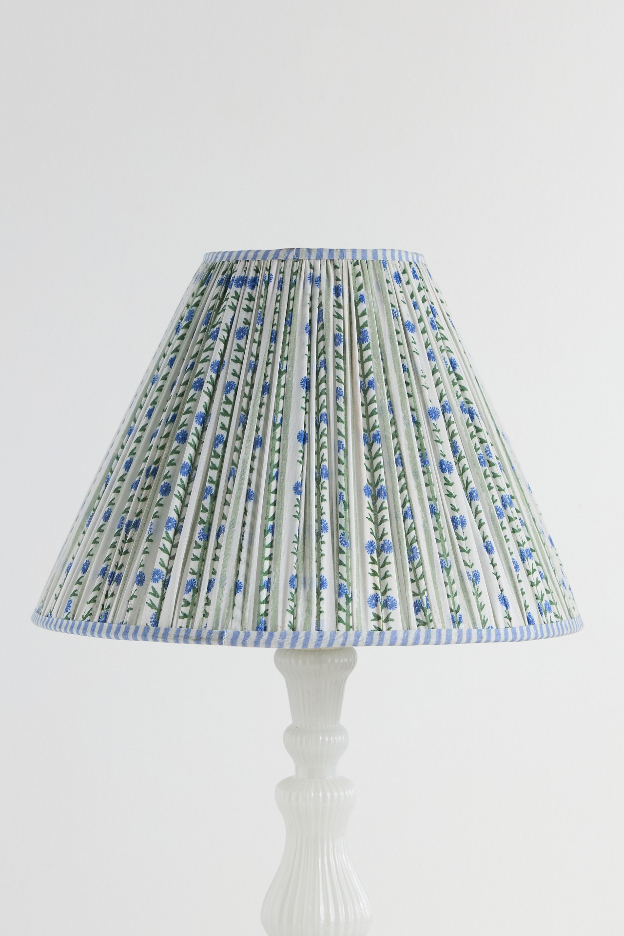 Ellen Merchant Cottage Lamp Shade