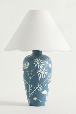 Ember Carved Ceramic Scallop Shade Table Lamp