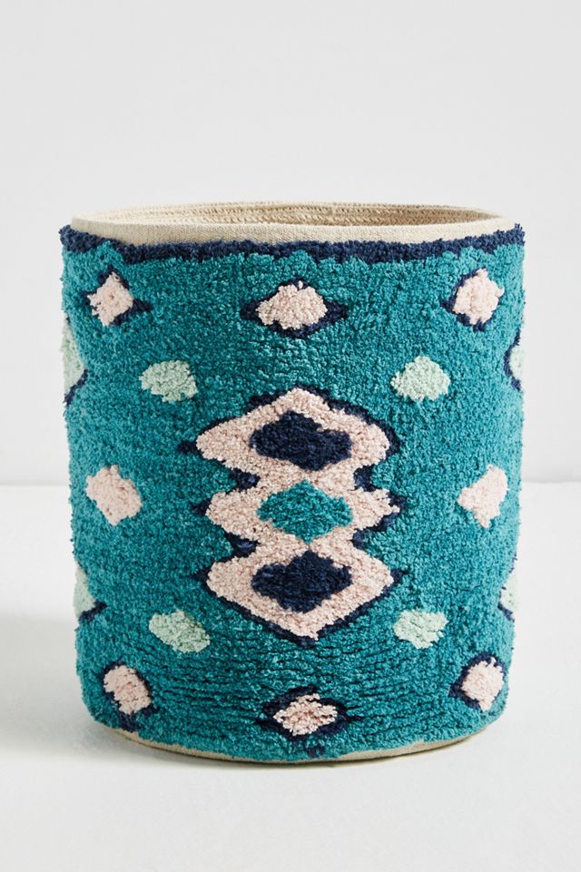 Shuri Tufted Basket #1