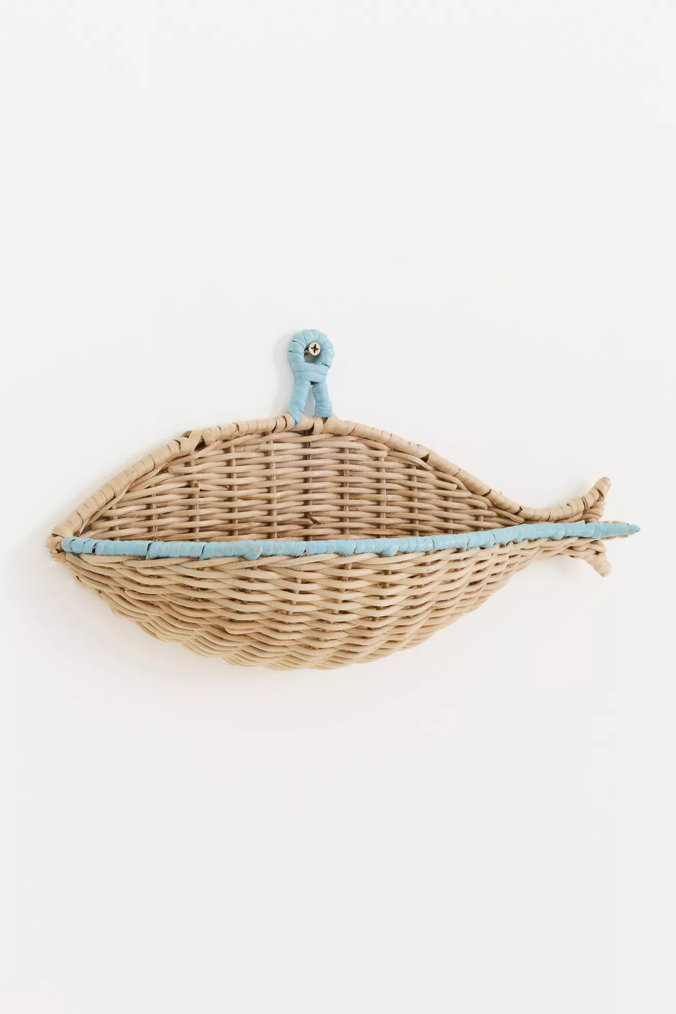 Fish Wicker Wall Basket - thumbnail 3