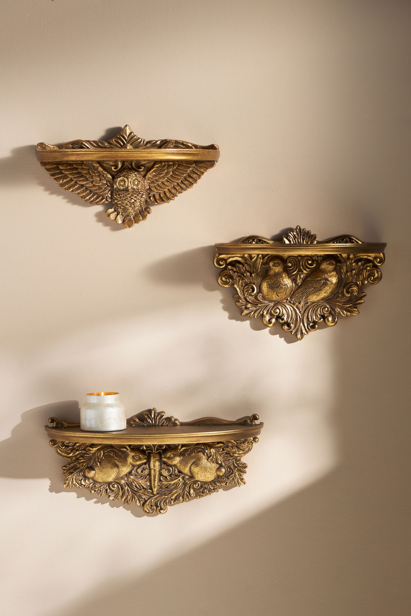 Wooded Manor Floating Shelf - BRASS, OWL