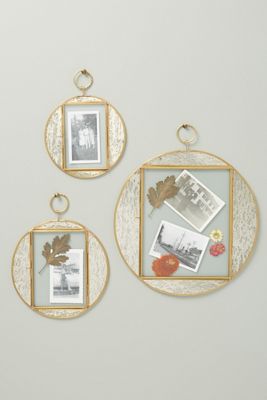 Estelle Hanging Frame