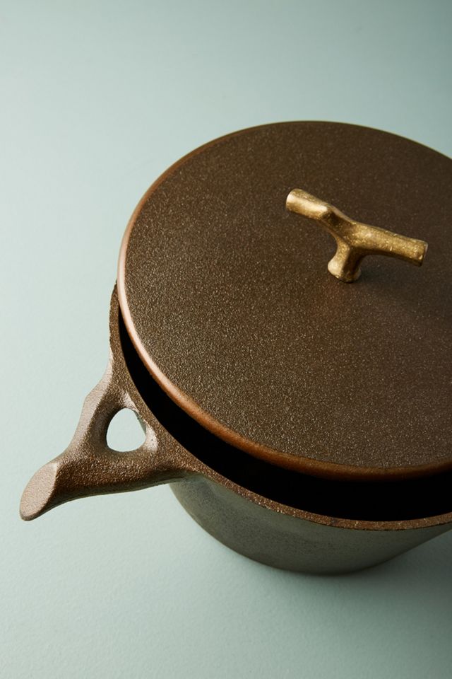 Nest 3.5 Qt. Cast Iron Dutch Oven #1