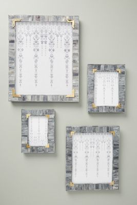 Zoe Frame